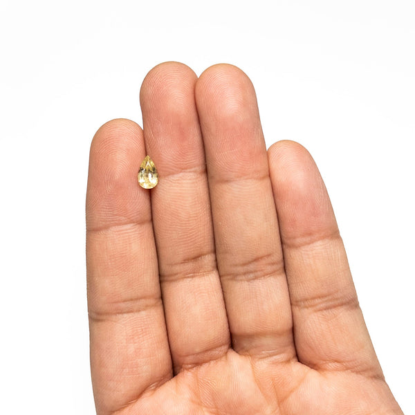 1.01ct 8.08x5.08x3.34mm Pear Brilliant Sapphire 26144-01 - Gem