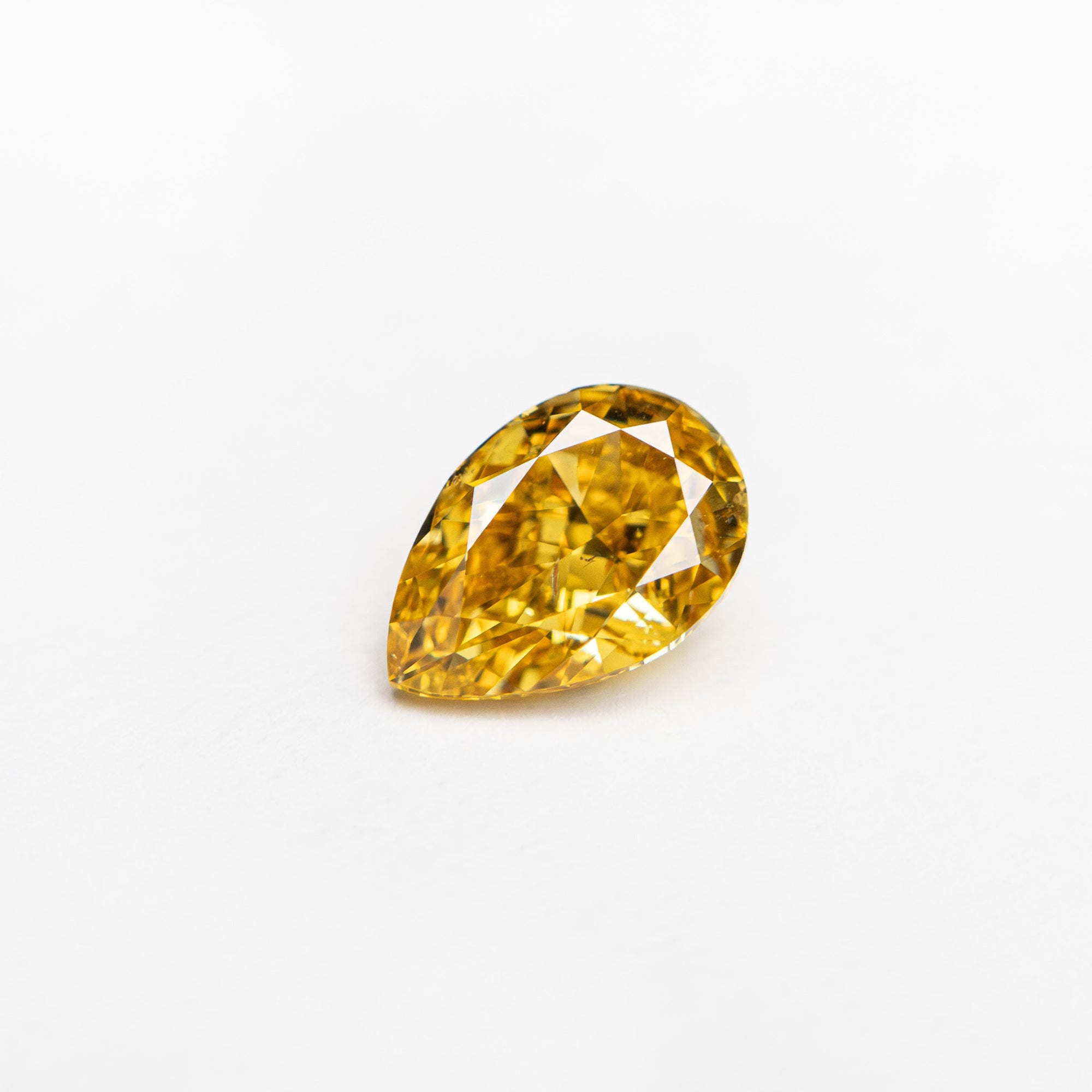 0.913 ct Fancy Intense Orangy Yellow - アクセサリー