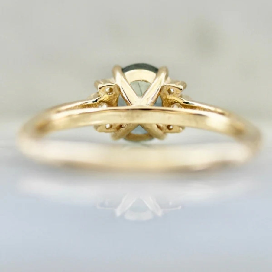 
            1.29 Carat Mirella Teal Oval Cut Sapphire Ring