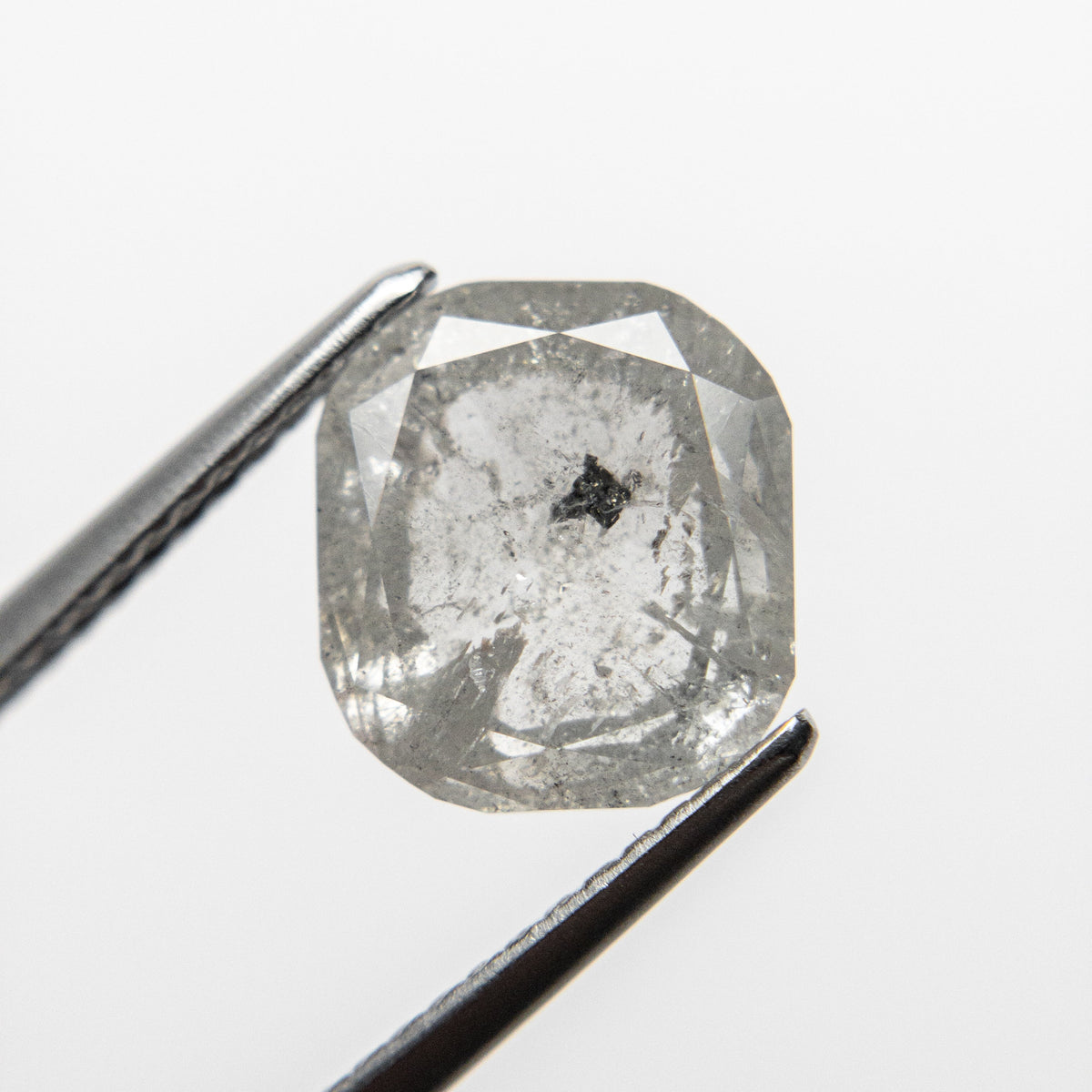 
            2.77ct 9.12x8.15x3.65mm Cushion Rosecut 18727-04 - Misfit Diamonds