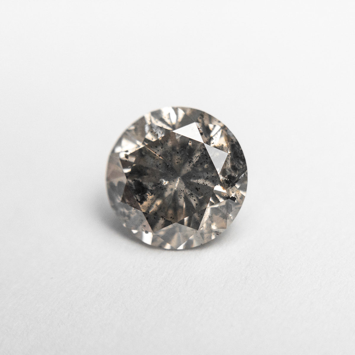 
            1.72ct 7.57x7.56x5.05mm Round Brilliant 18771-03