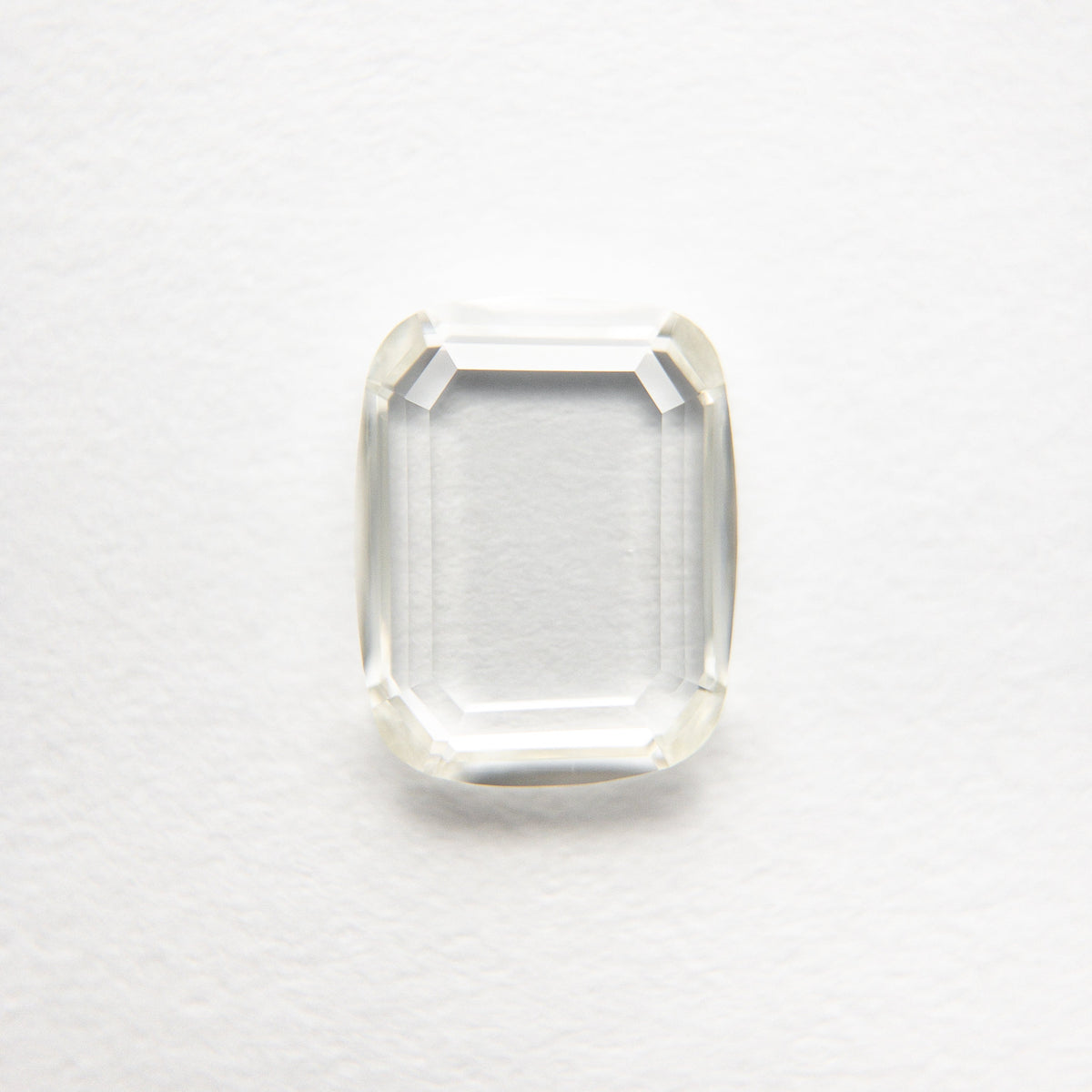 
            0.93ct 7.52x5.94x1.62mm SI1+ K Cushion Portrait Cut 18878-07 - Misfit Diamonds