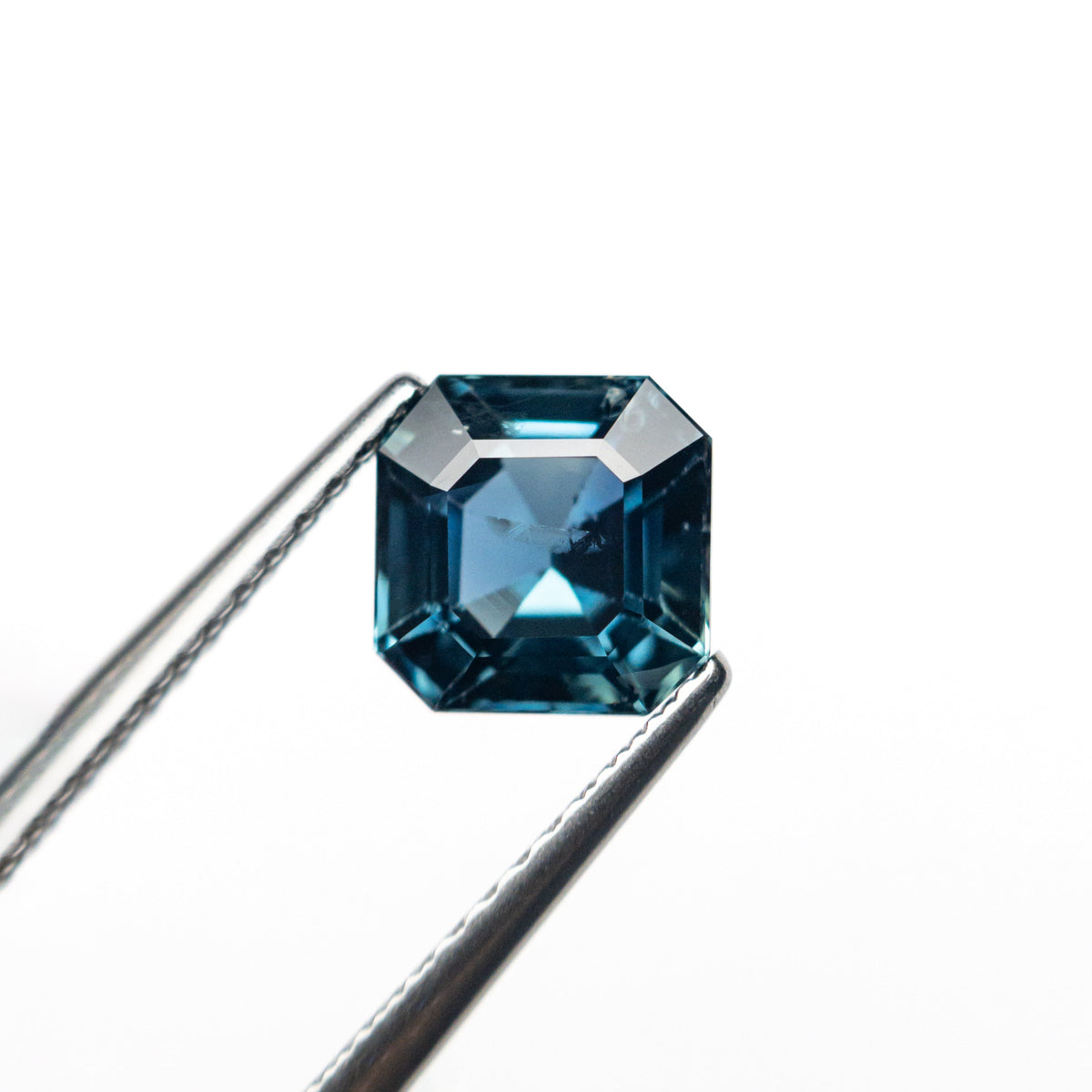 
            1.59ct 6.23x6.19x4.21mm Cut Corner Square Step Cut Sapphire 18971-10