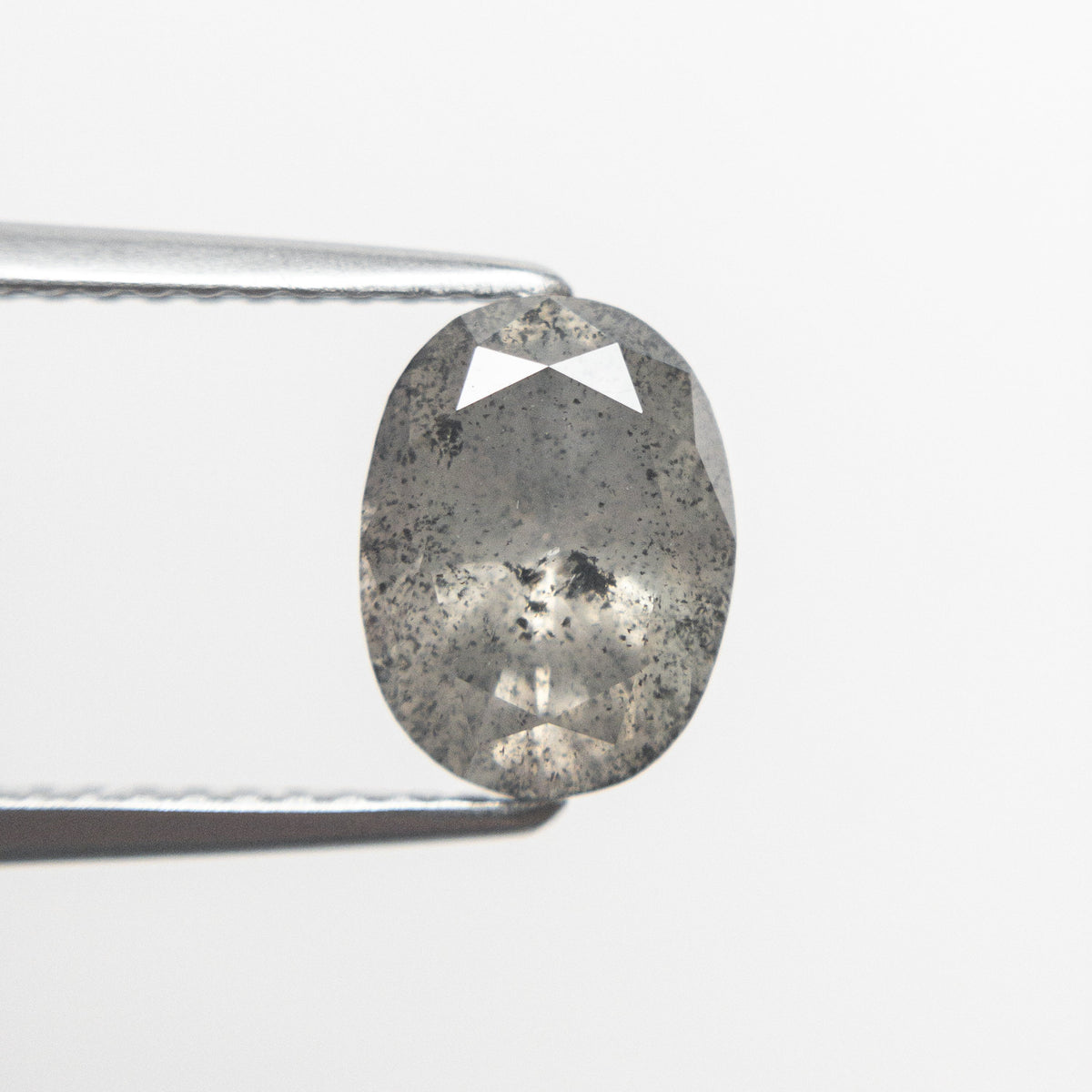 
            1.82ct 8.44x6.33x4.76mm Oval Brilliant 19187-04