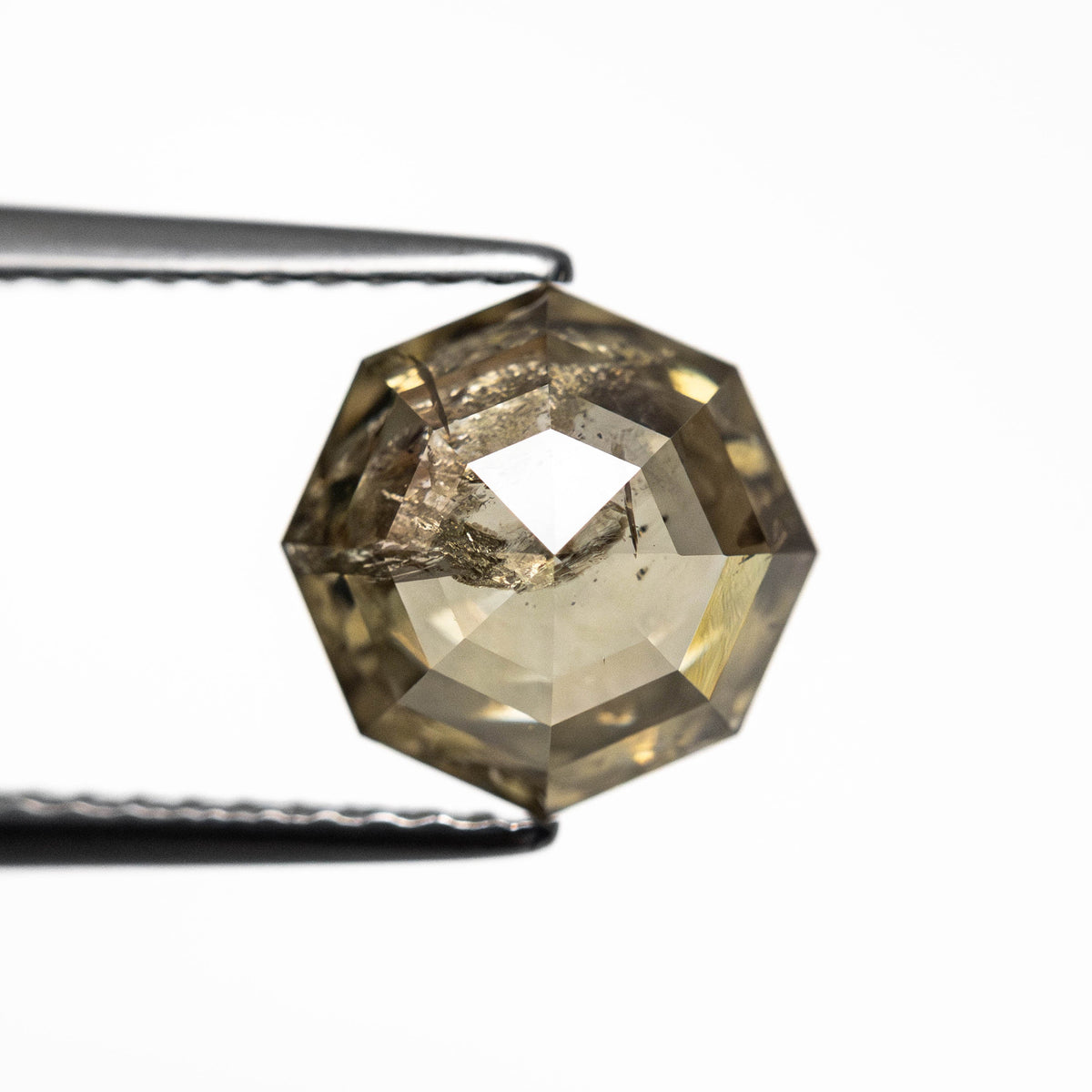 
            2.03ct 8.00x7.55x3.92mm Octagon Rosecut 19606-17