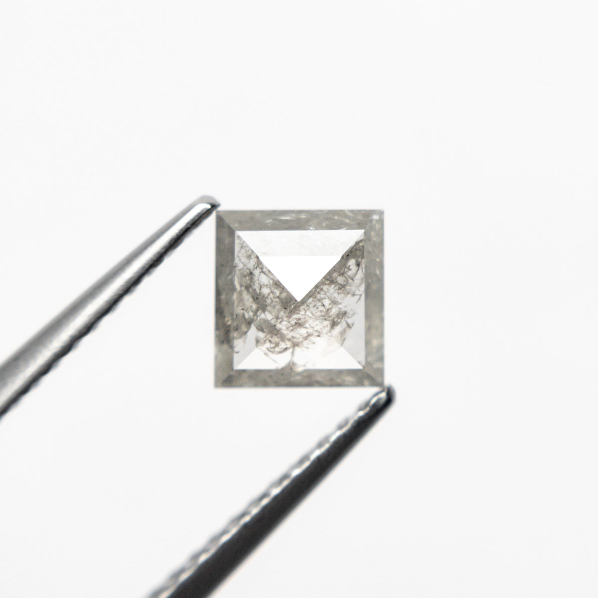 
            0.86ct 5.61x5.39x2.51mm Square Rosecut 19622-50