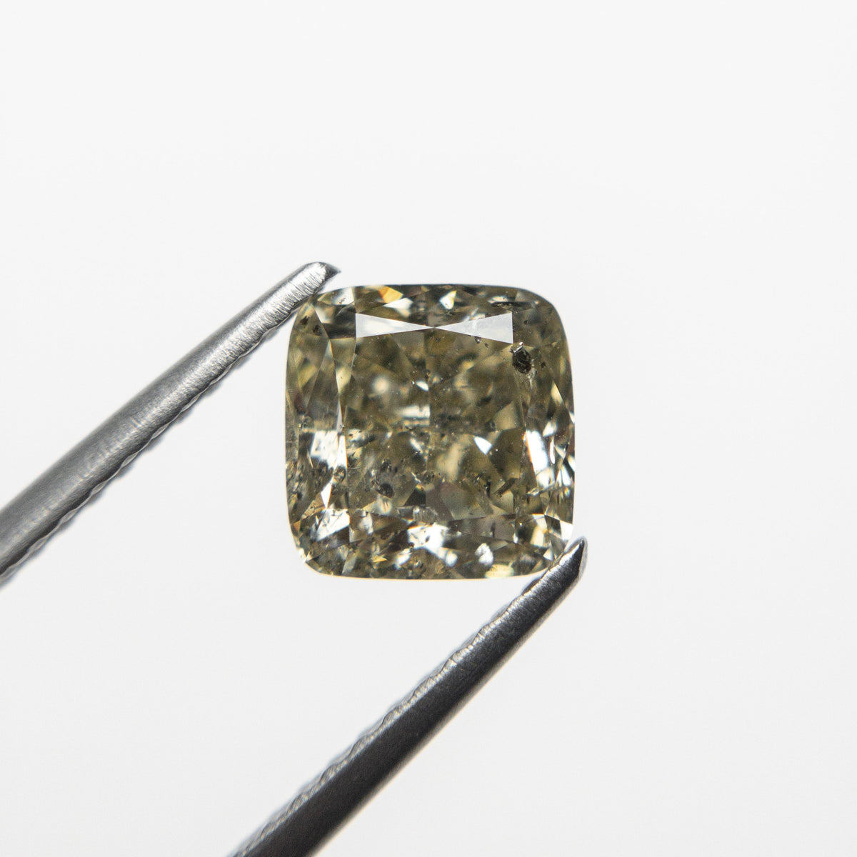 
            1.45ct 6.22x6.07x4.18mm Cushion Brilliant 19748-10