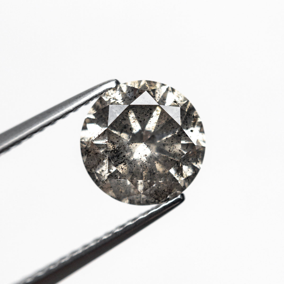 
            2.05ct 7.96x7.95x5.05mm Round Brilliant 20024-06