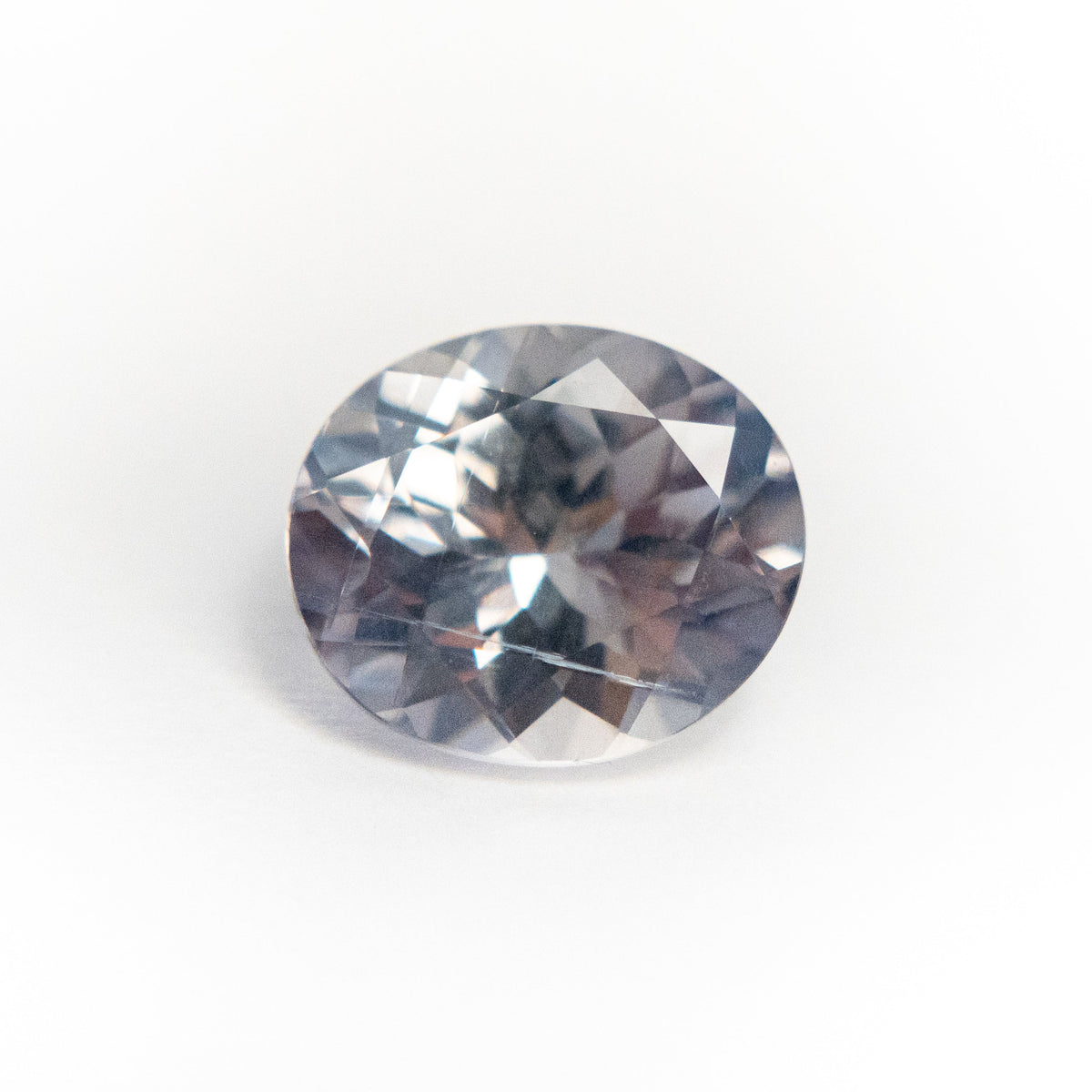 
            2.09ct 8.13x7.00x4.62mm Oval Brilliant Sapphire 20048-01