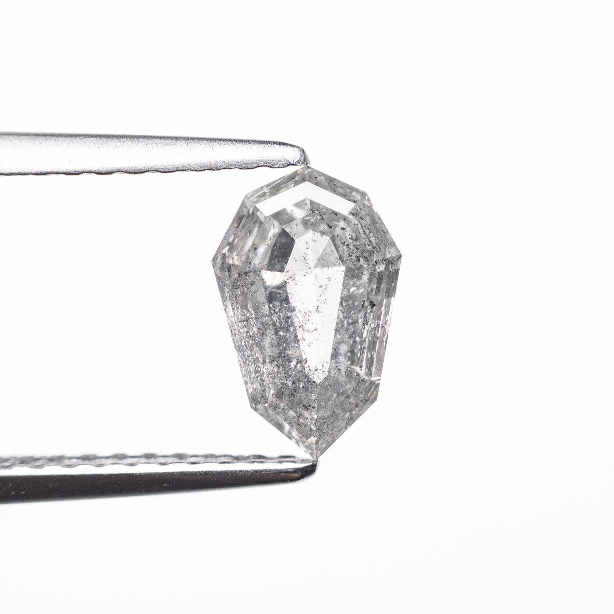 
            0.94ct 8.13x5.23x2.87mm Shield Step Cut 21869-14