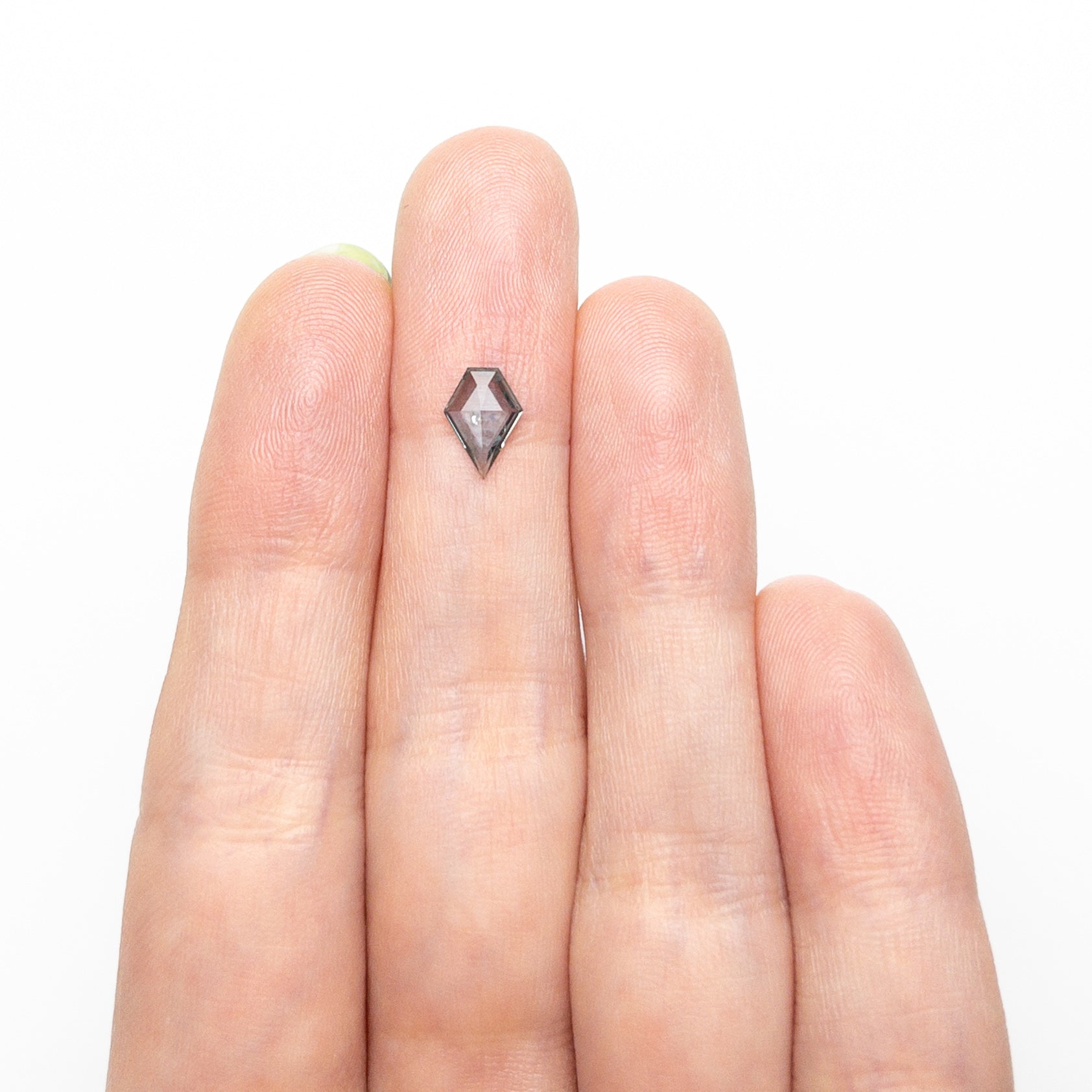 0.66ct 7.91x5.59x1.86mm Shield Rosecut Sapphire 22266-32