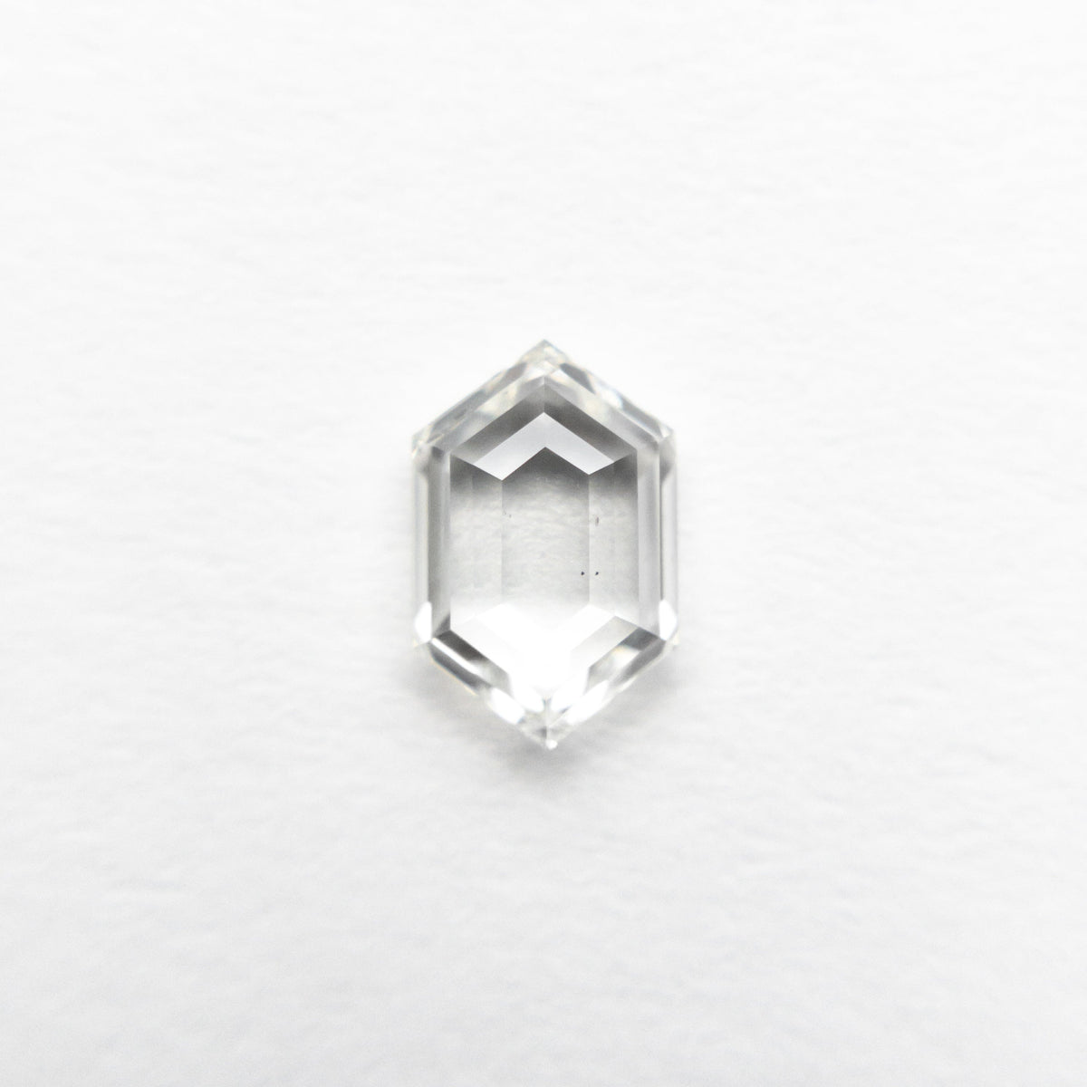 
            0.66ct 6.84x4.41x2.30mm SI1 I Hexagon Rosecut 22358-09