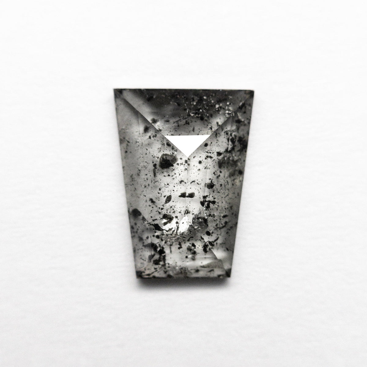 
            1.22ct 8.74x6.53x2.17mm Trapezoid Rosecut 22390-25