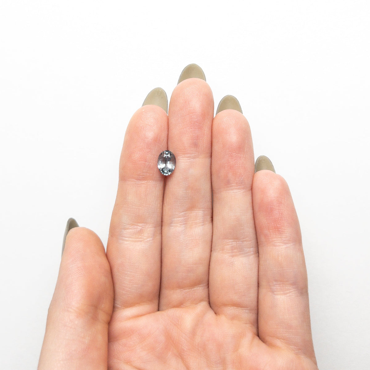 
            1.19ct 7.38x5.47x3.51mm Oval Brilliant Sapphire 22684-06