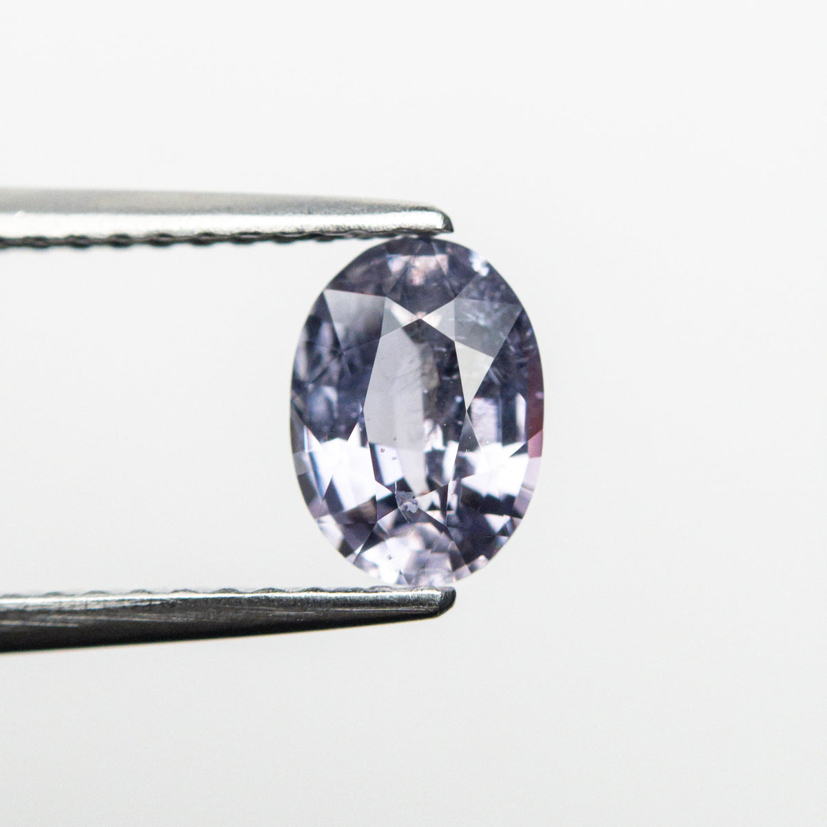 
            1.00ct 6.97x5.08x3.30mm Oval Brilliant Sapphire 22741-01