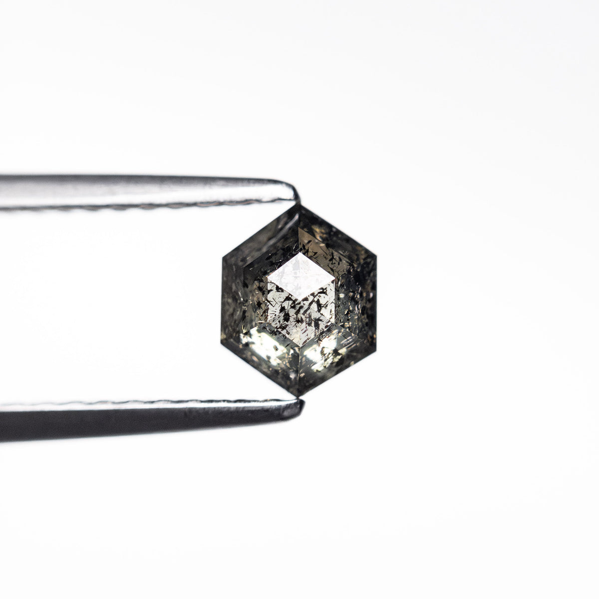 
            0.52ct 5.55x4.42x2.67mm Hexagon Rosecut 23189-17