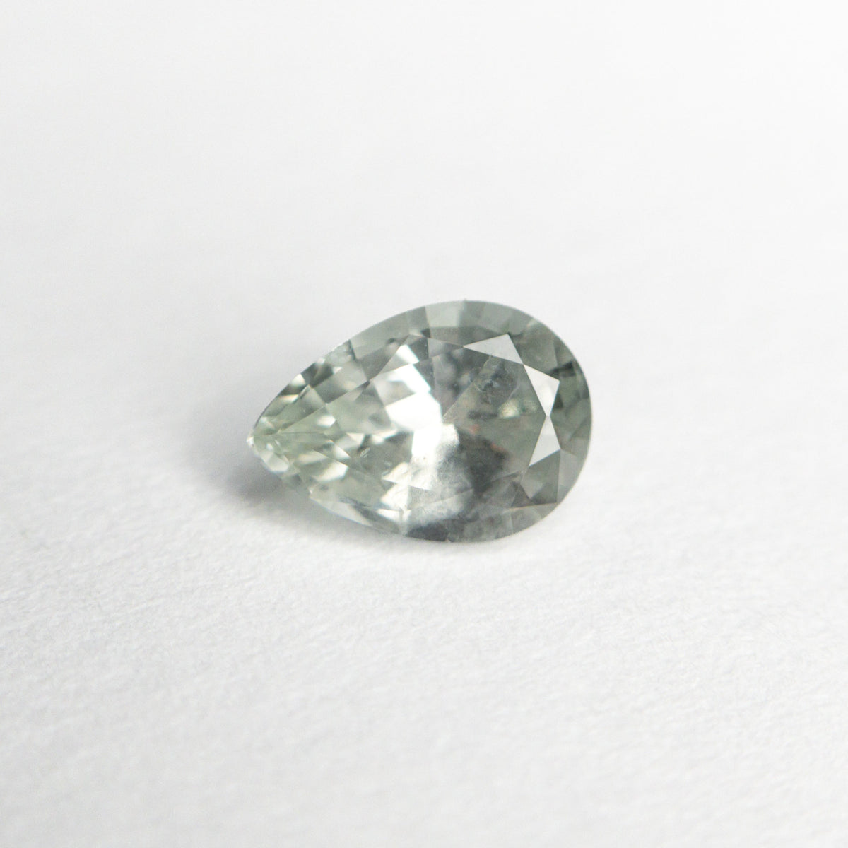 
            0.71ct 6.63x4.65x3.11mm Pear Brilliant Sapphire 23425-21