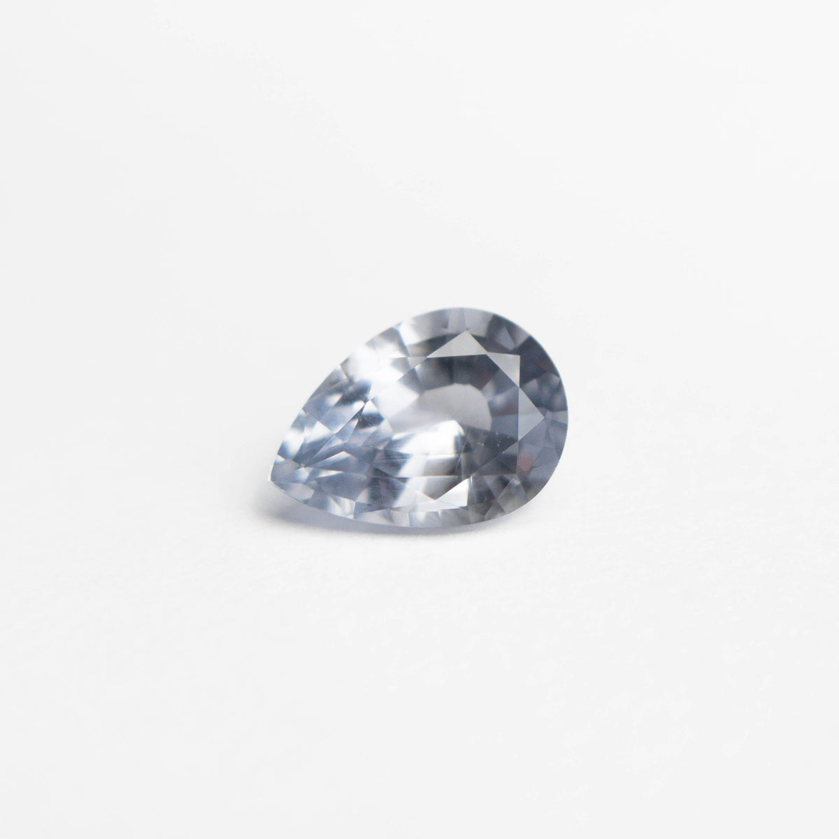 
            0.78ct 6.90x4.91x3.14mm Pear Brilliant Sapphire 23425-48