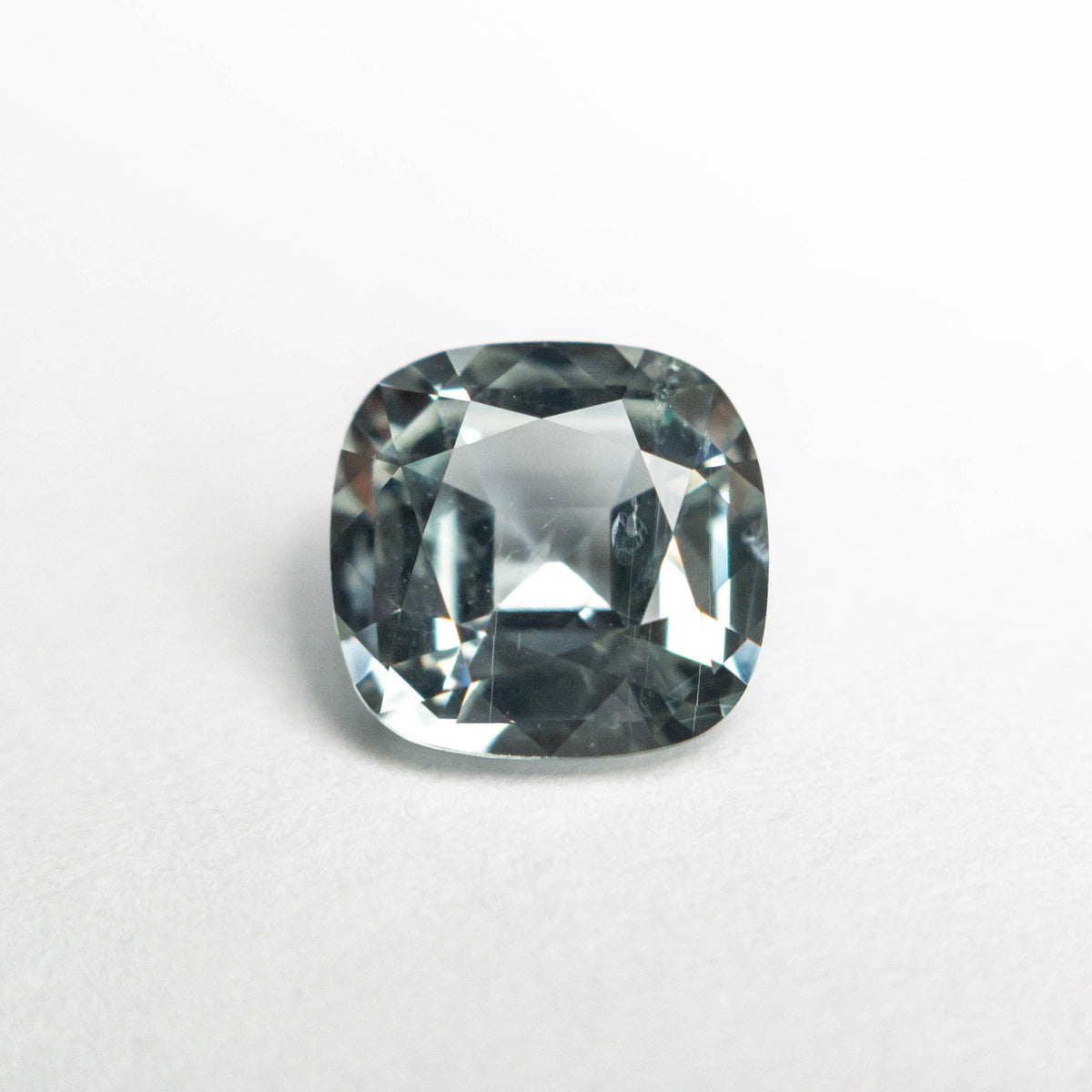 
            1.90ct 7.36x7.07x4.14mm Cushion Brilliant Sapphire 23672-03