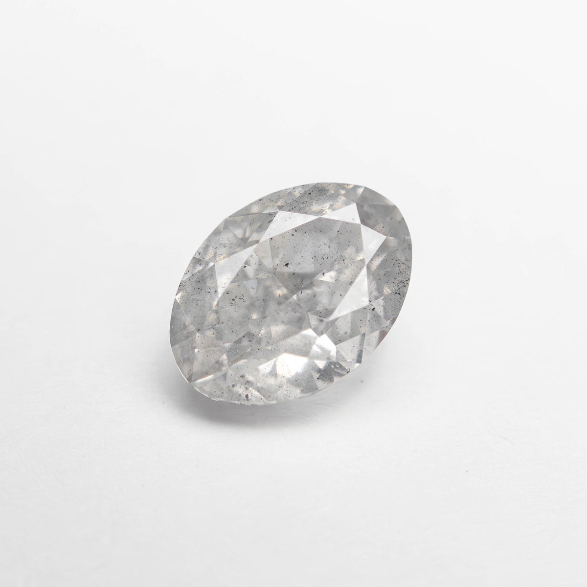 
            1.18ct 7.41x5.41x3.74mm GIA I2 Faint Grey Oval Brilliant 23894-01