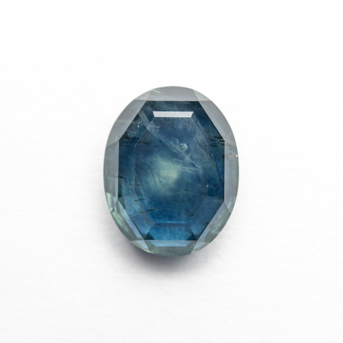 
            2.07ct 8.38x6.66x3.24mm Oval Portrait Cut Sapphire 23907-07