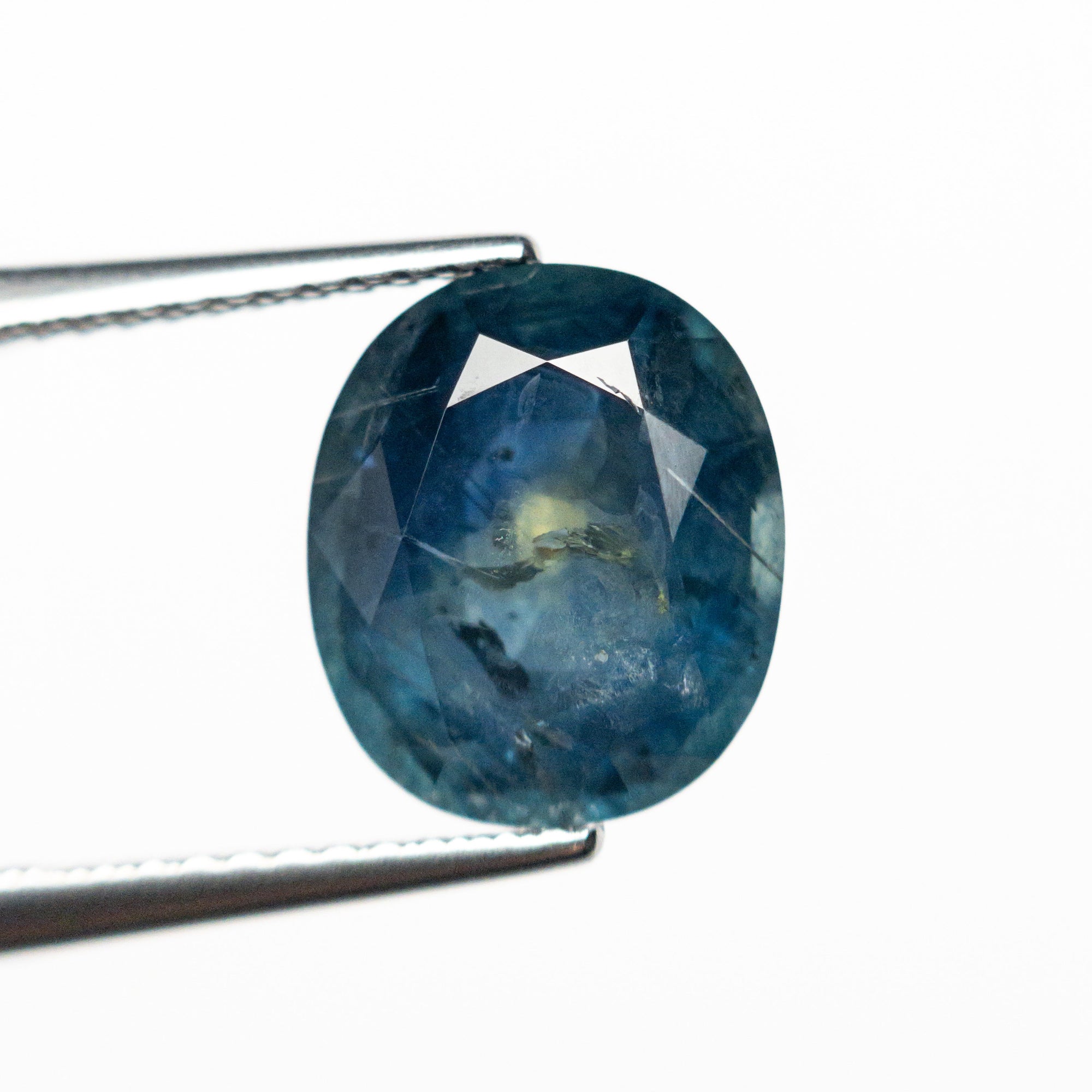 4.53ct 10.28x8.75x5.70mm Cushion Brilliant Sapphire 24181-05