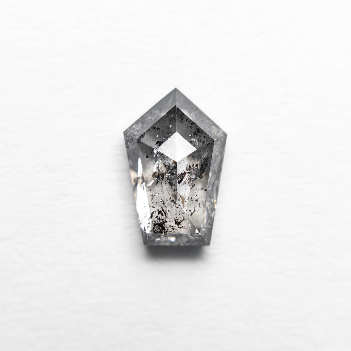 
            0.87ct 7.37x4.84x2.87mm Pentagon Rosecut 24500-26