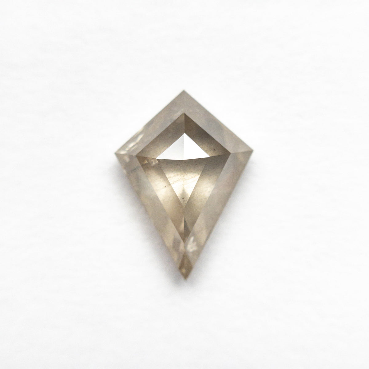 
            1.23ct 9.51x6.93x3.37mm Kite Rosecut 24511-06