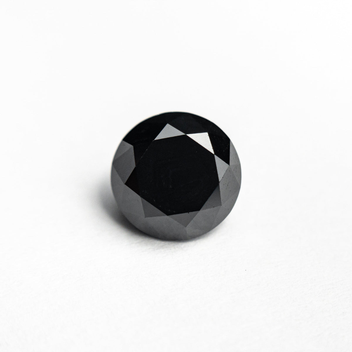 
            1.60ct 6.88x6.77x5.13mm Round Brilliant 24531-02