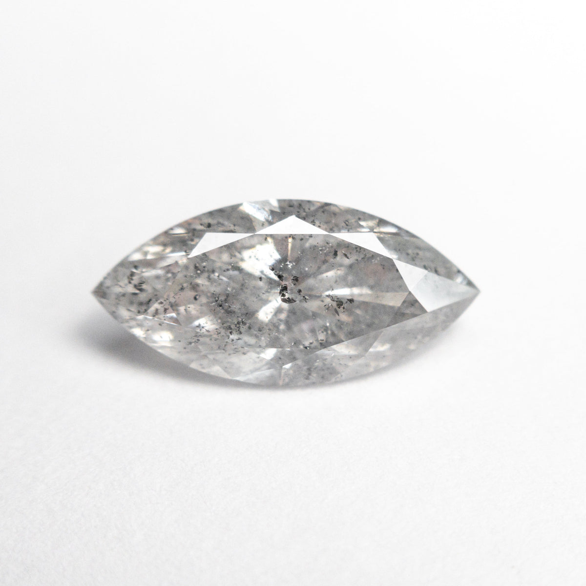 
            1.56ct 12.23x5.85x3.56mm Marquise Brilliant 24684-01