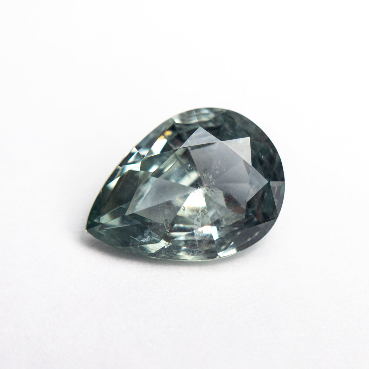 
            2.73ct 10.64x7.75x4.51mm Pear Brilliant Sapphire 25174-16