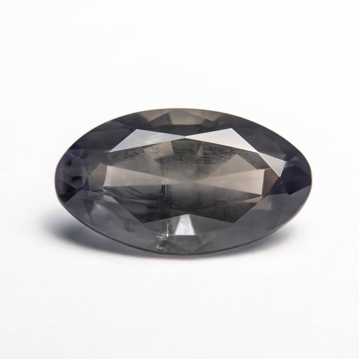 
            2.98ct 11.75x6.75x5.04mm Oval Brilliant Sapphire 25175-23