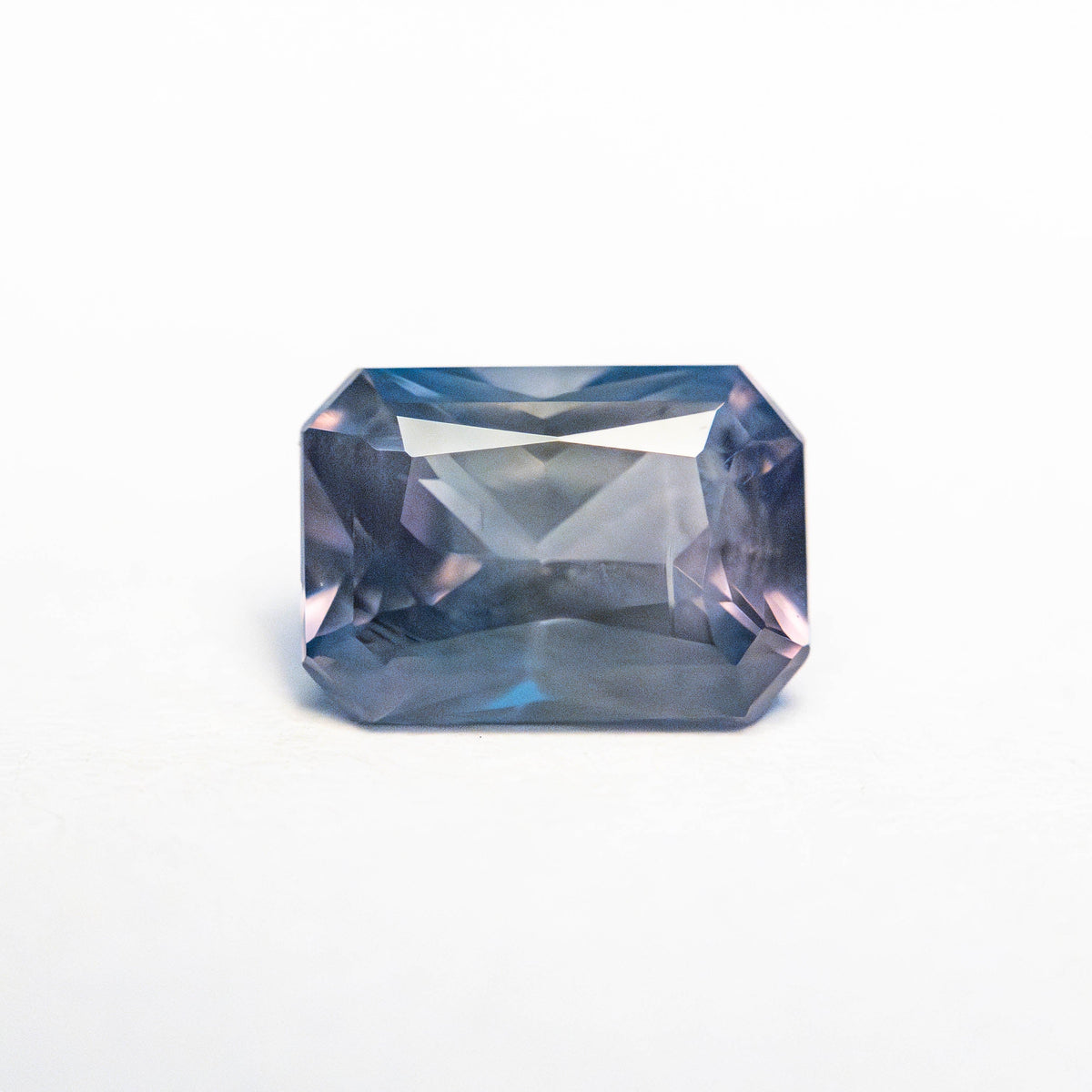 
            1.70ct 7.65x5.48x4.38mm Cut Corner Rectangle Step Cut Sapphire 25175-35