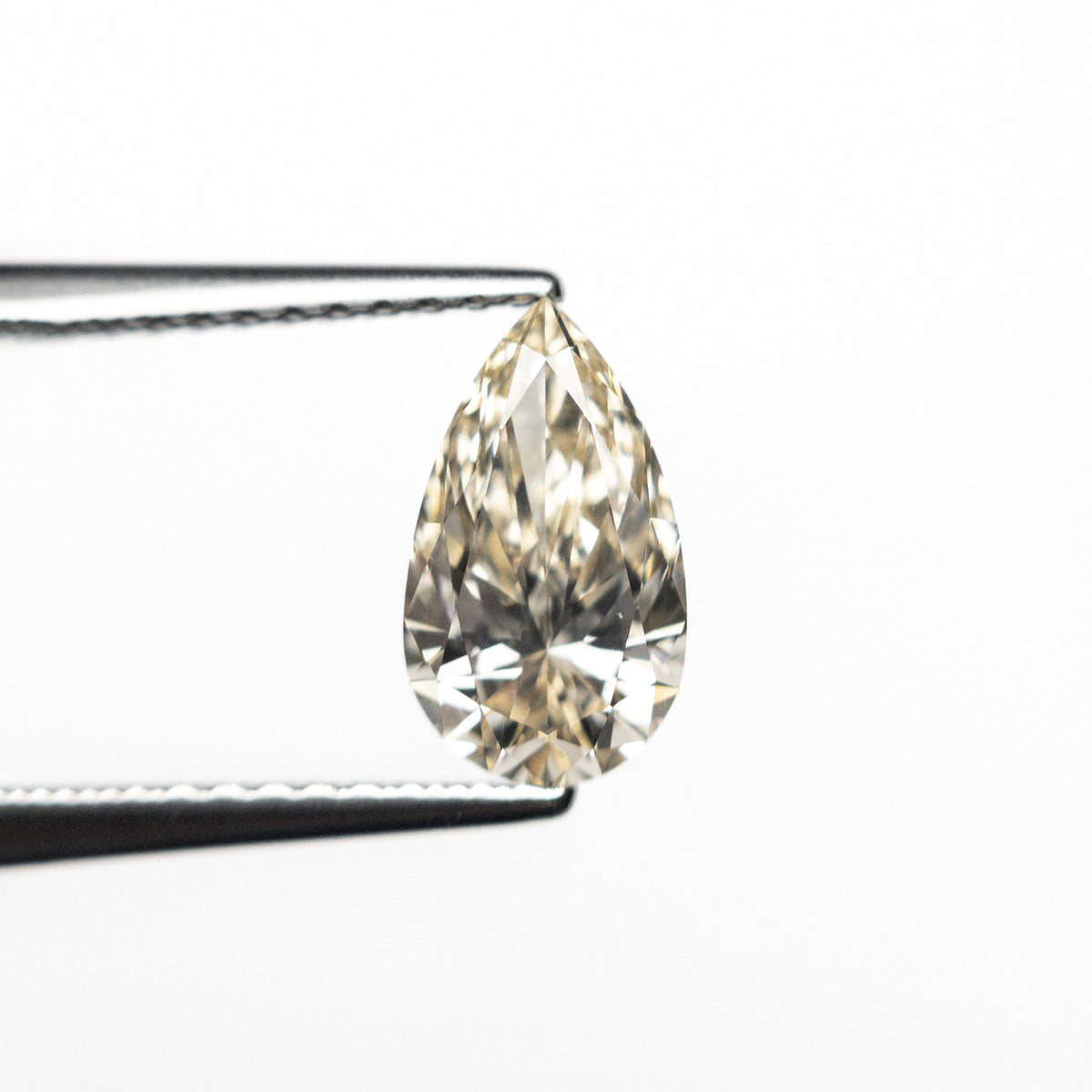 
            1.01ct 9.11x5.26x3.42mm GIA SI1 S-T Pear Brilliant 🇨🇦 25222-01