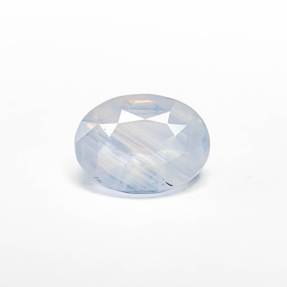 
            1.56ct 7.75x5.93x4.16mm Oval Brilliant Sapphire 25256-01