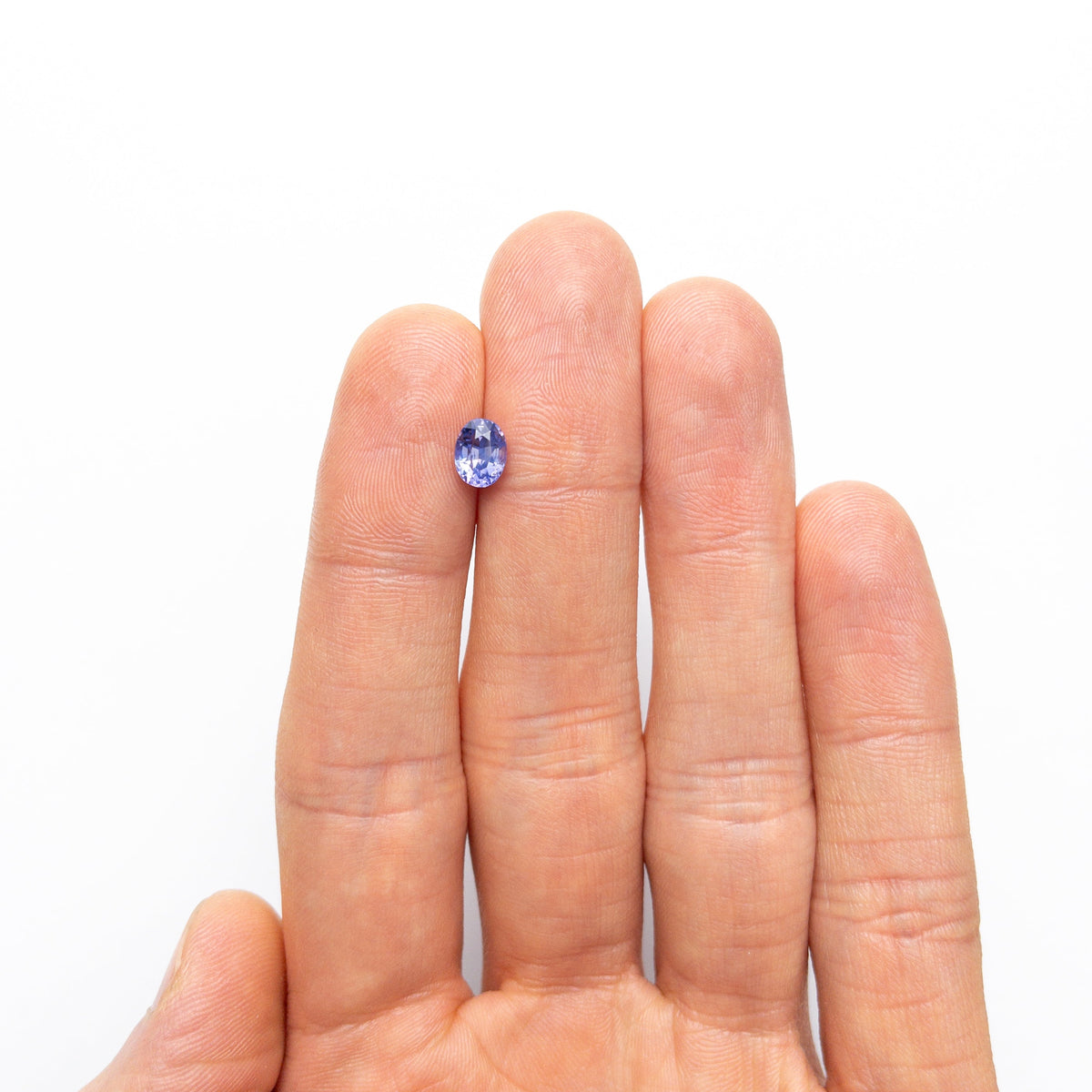 
            1.17ct 6.72x5.15x4.12mm Oval Brilliant Sapphire 25297-01