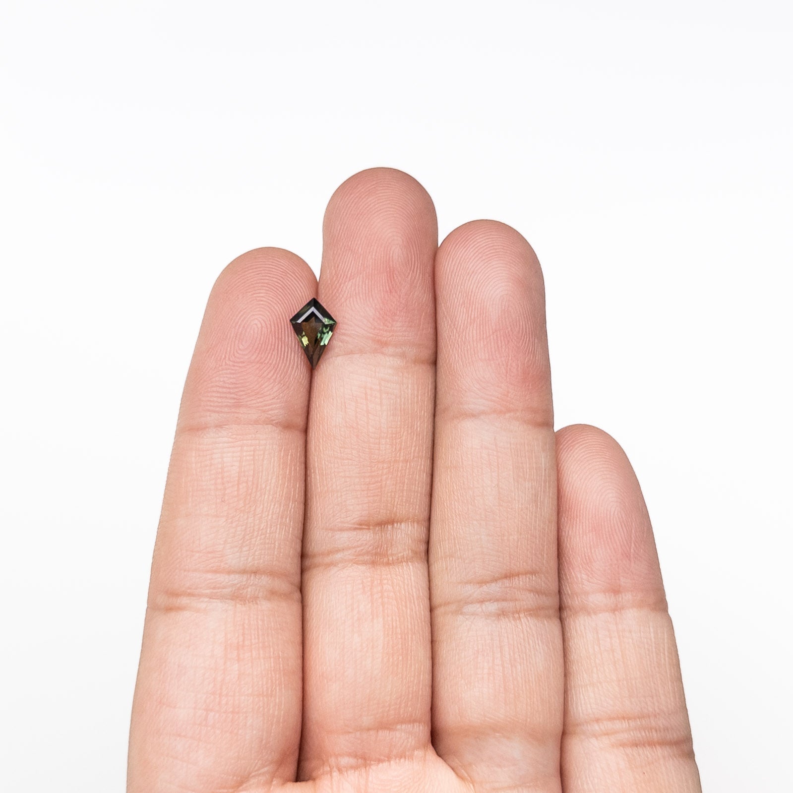 1.07ct 9.22x6.18x3.46mm Kite Step Cut Sapphire 25386-05