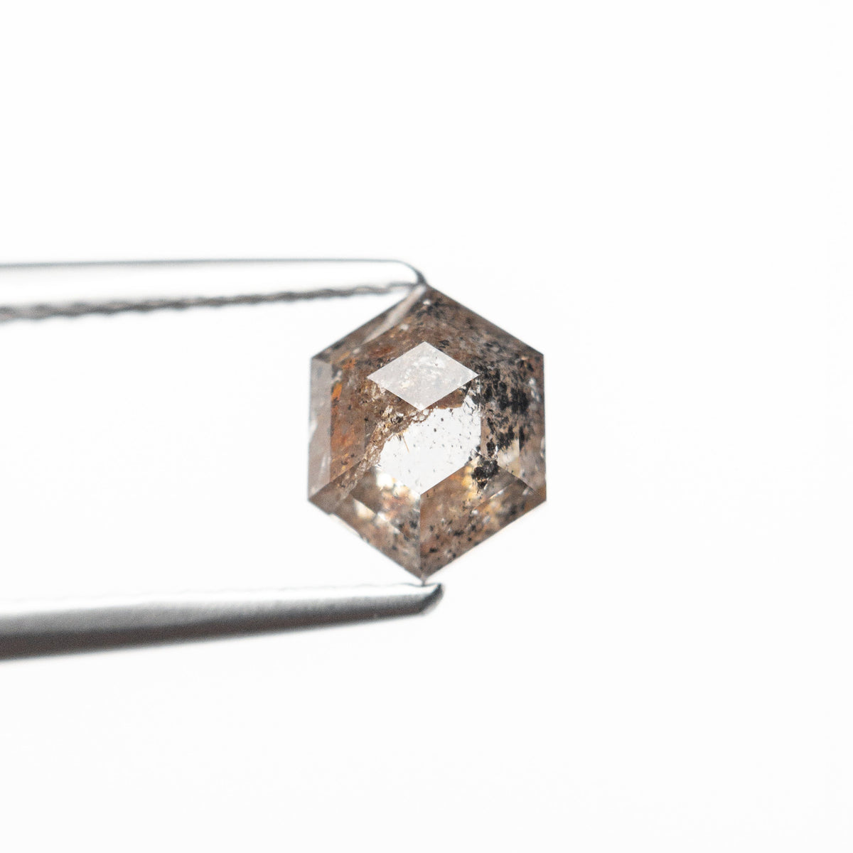 
            1.01ct 6.84x5.38x3.38mm Hexagon Rosecut 25452-05