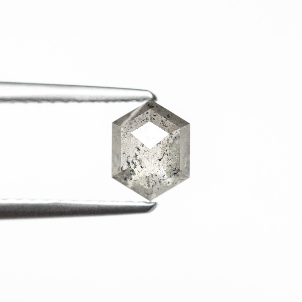 
            0.85ct 6.36x4.95x2.85mm Hexagon Rosecut 25452-06