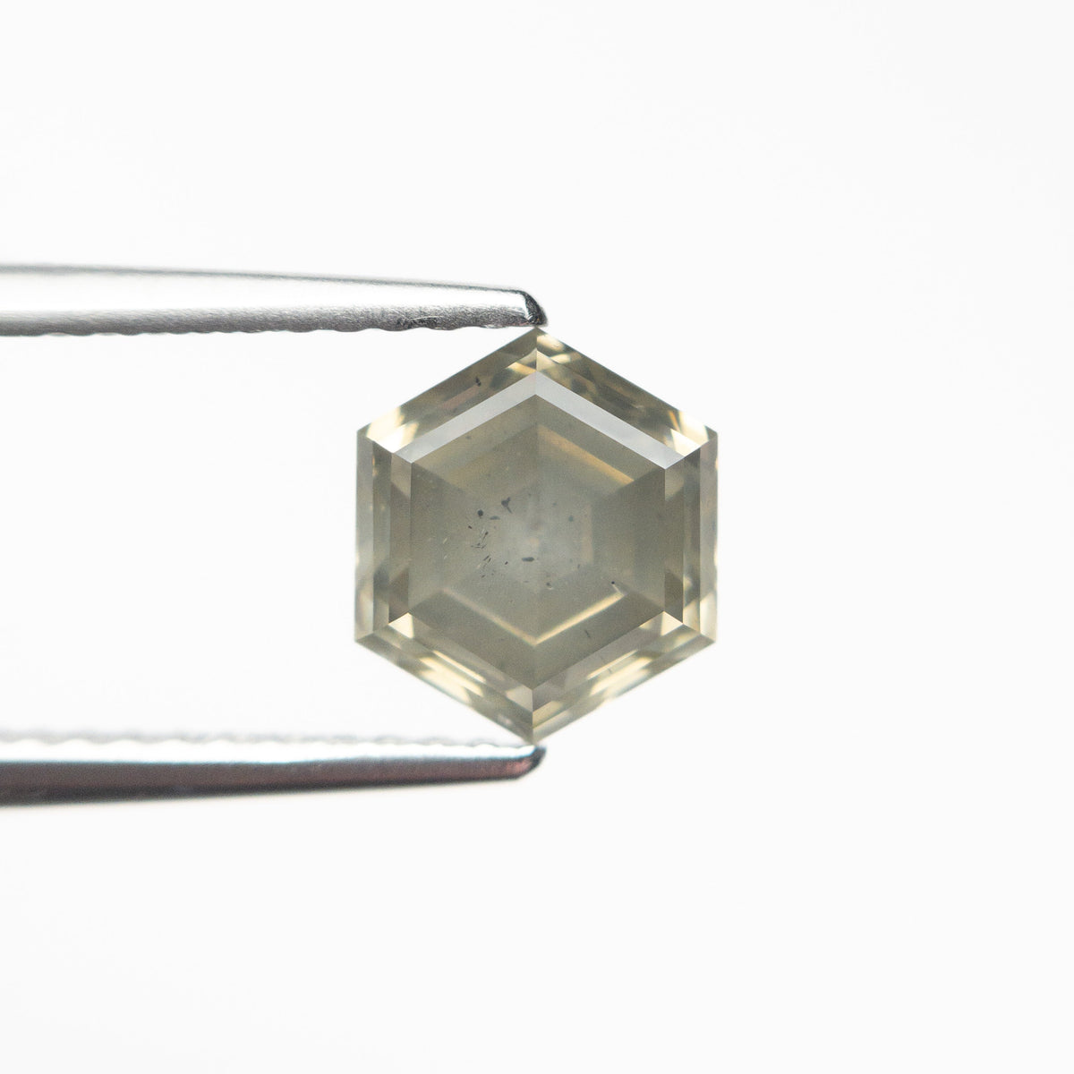 
            1.59ct 7.54x6.54x4.31mm Hexagon Step Cut 25455-10