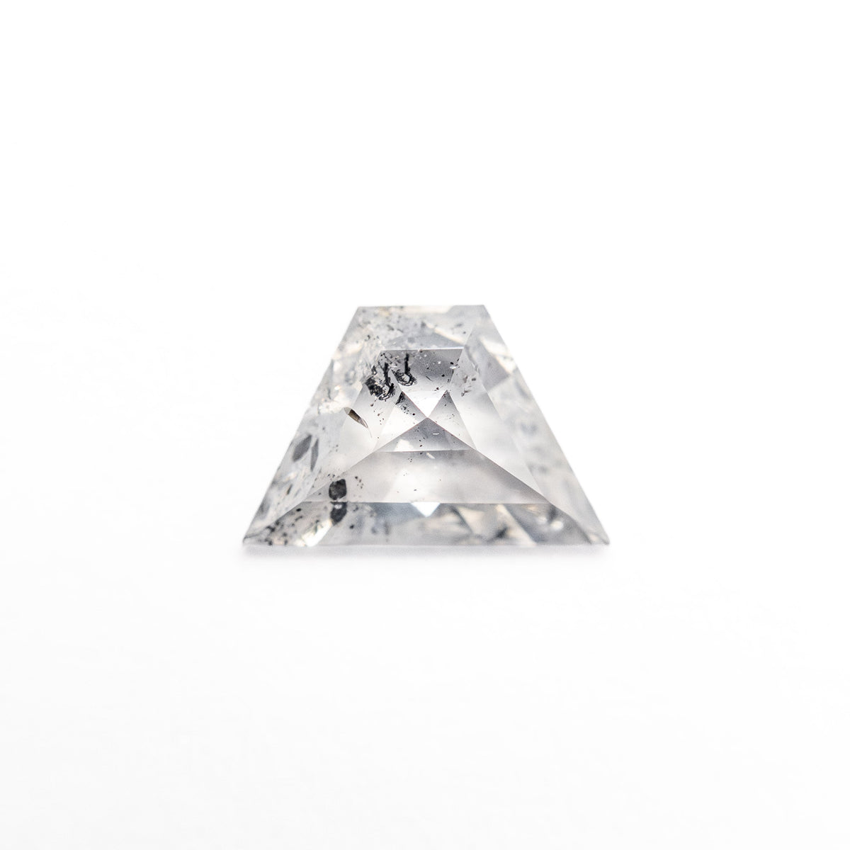 
            0.56ct 7.32x4.77x2.32mm Trapezoid Step Cut 25458-10