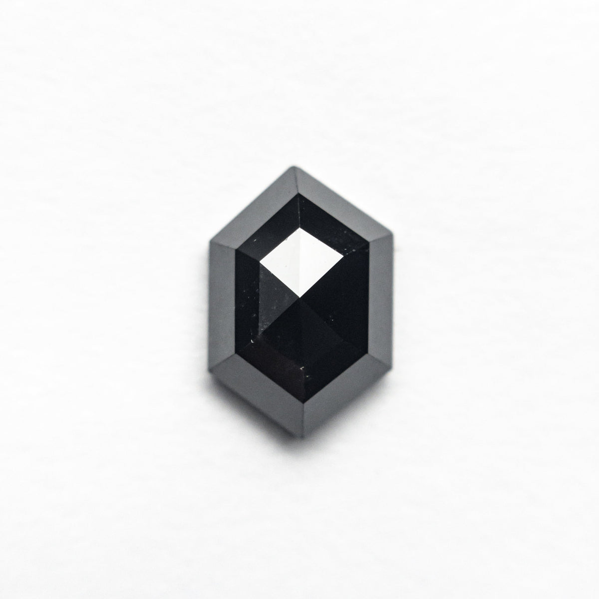 
            1.63ct 8.80x5.97x3.51mm Hexagon Rosecut 25469-29