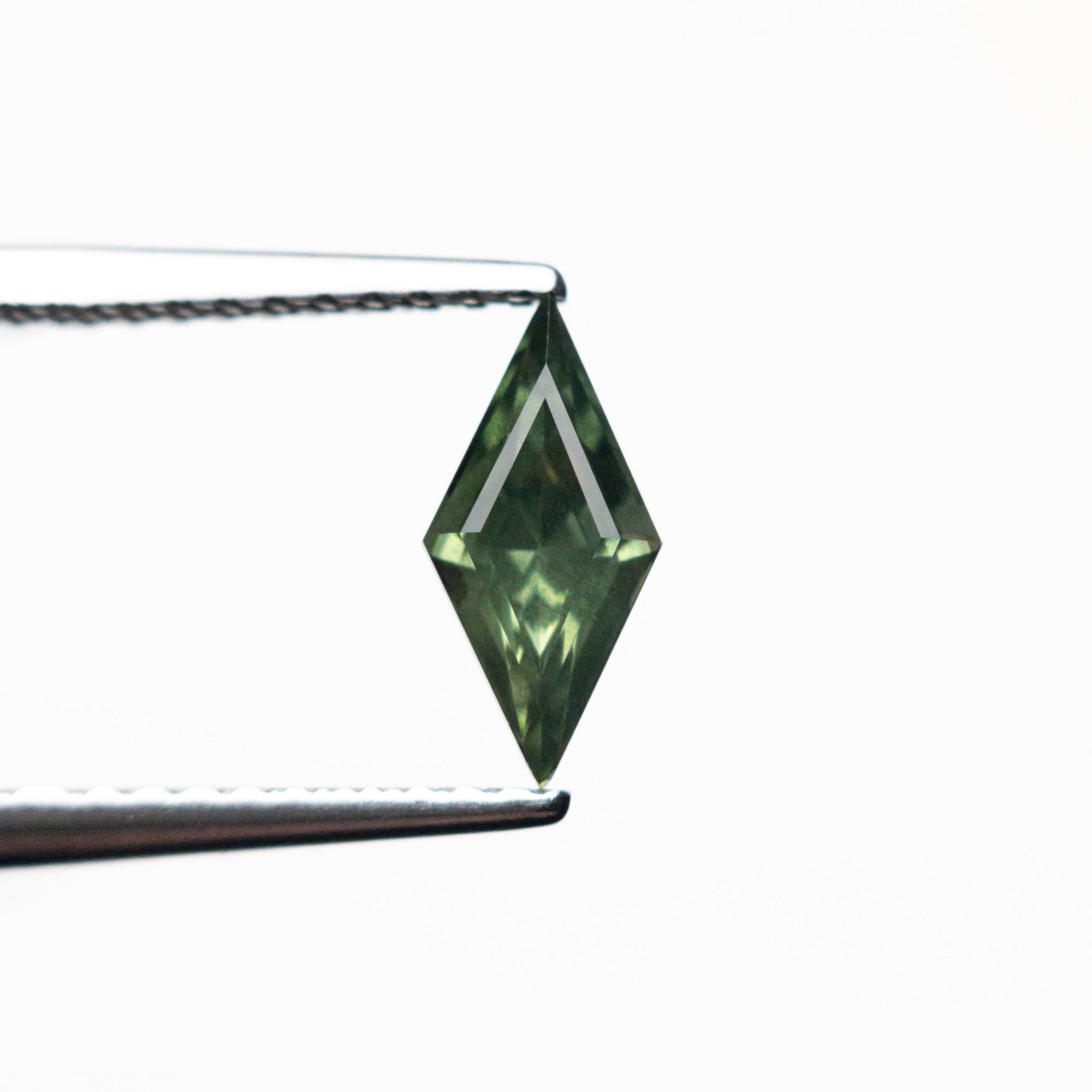 0.62ct 8.76x4.28x3.13mm Lozenge Step Cut Sapphire 25740-04