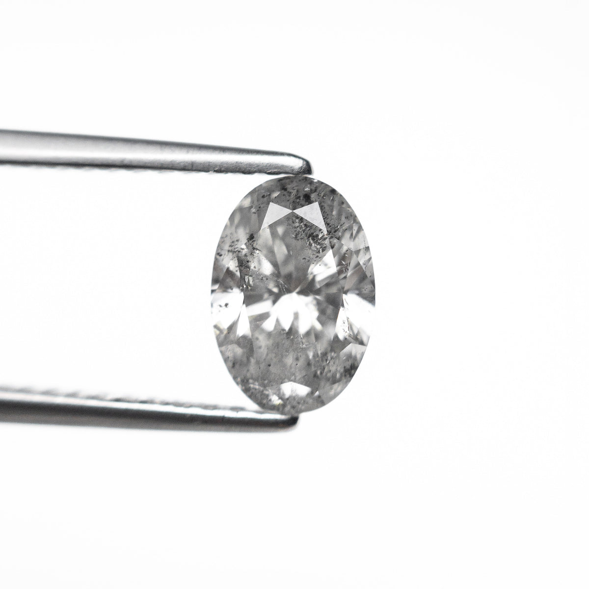 
            1.04ct 7.84x5.45x3.55mm Oval Brilliant 25791-02