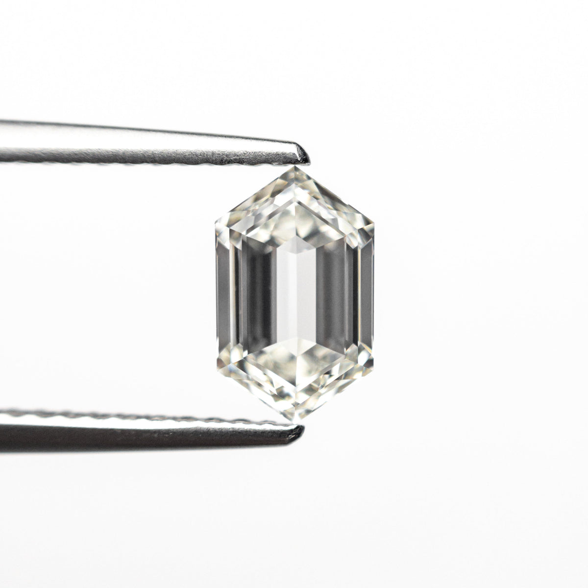 
            1.03ct 7.93x4.89x3.02mm GIA VVS1 J Hexagon Step Cut 25803-05