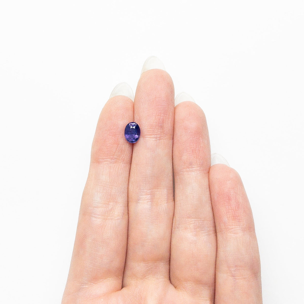 
            1.09ct 7.09x5.31x3.52mm Oval Brilliant Sapphire 25858-01