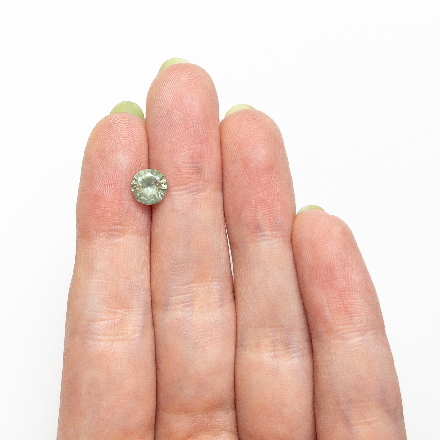 1.25ct 6.53x6.49x4.04mm Round Brilliant Sapphire 26143-02