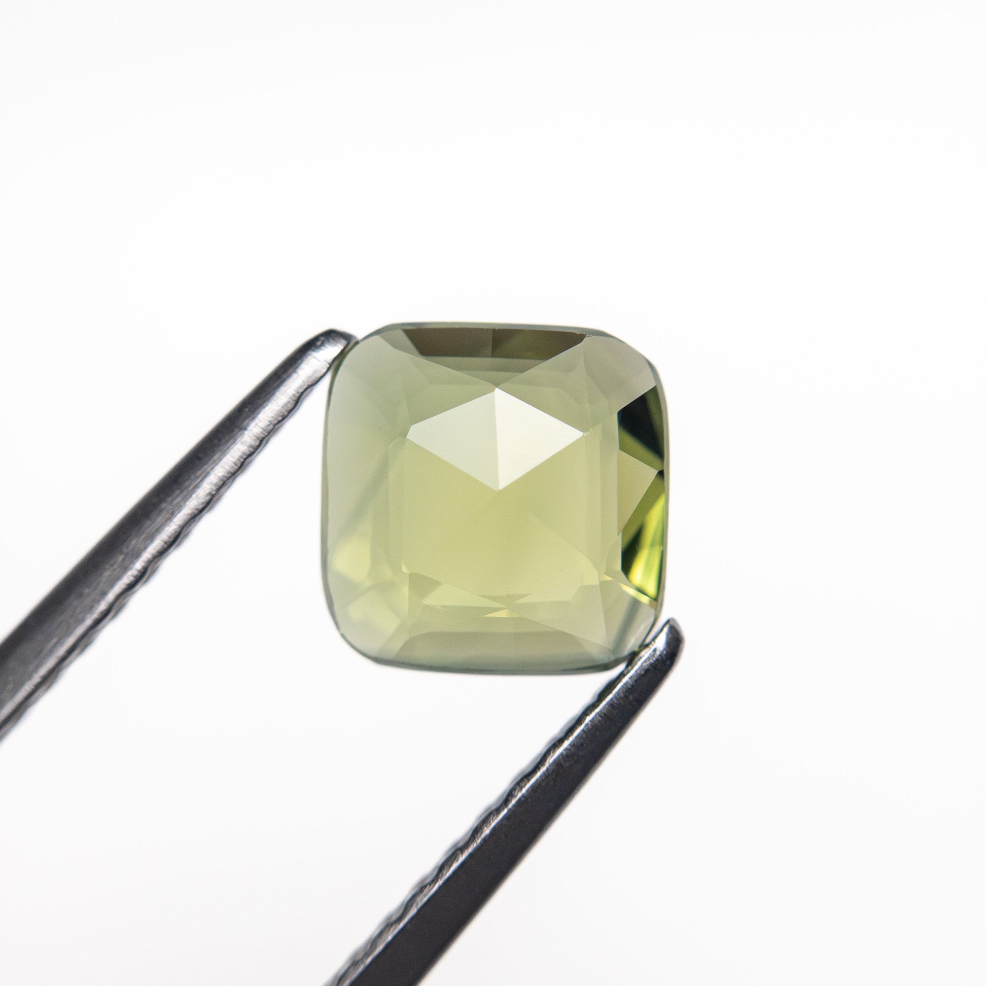 0.97ct 6.09x6.02x2.44mm Cut Corner Rectangle Rosecut Sapphire 26327-100