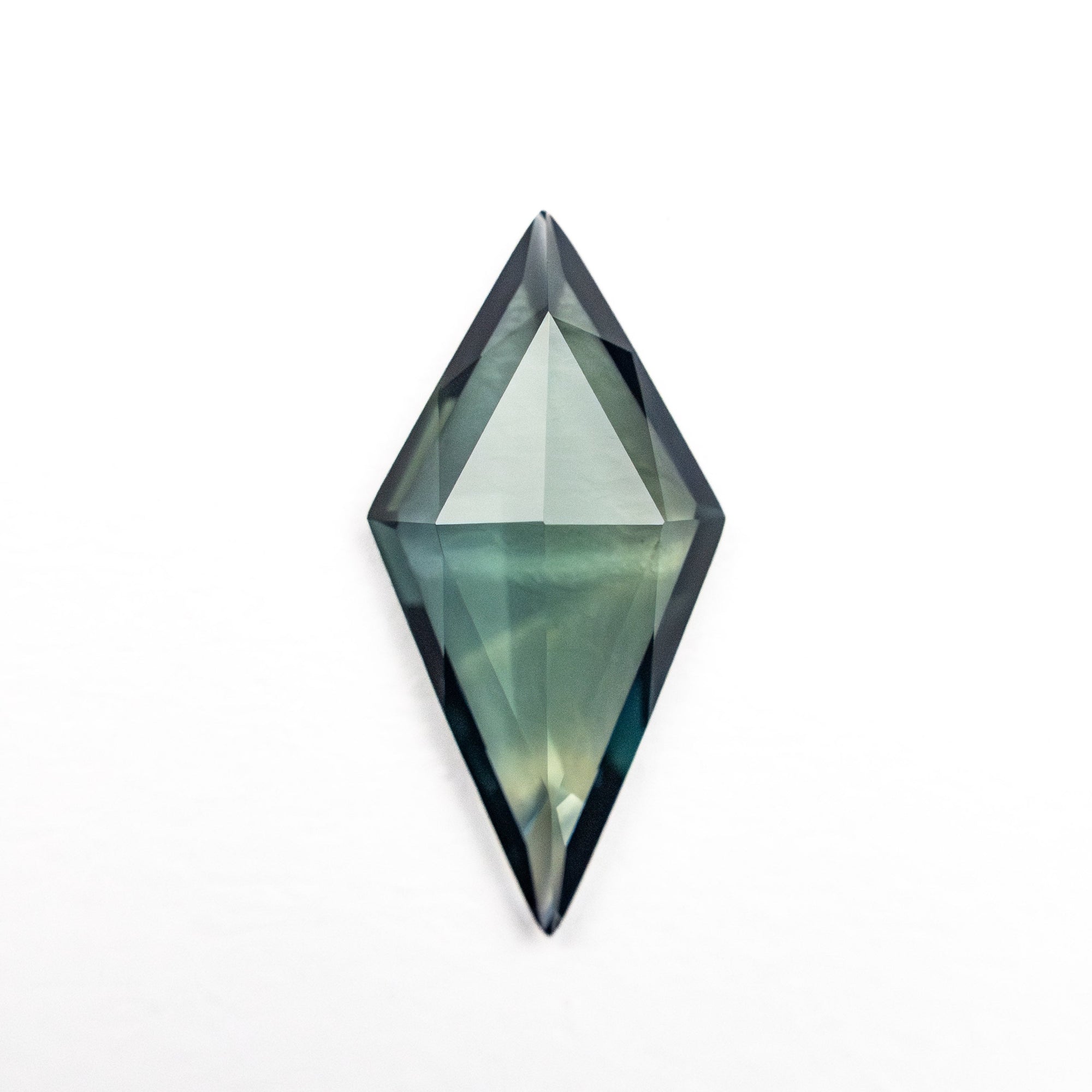 0.81ct 11.24x5.50x2.11mm Kite Rosecut Sapphire 26327-38