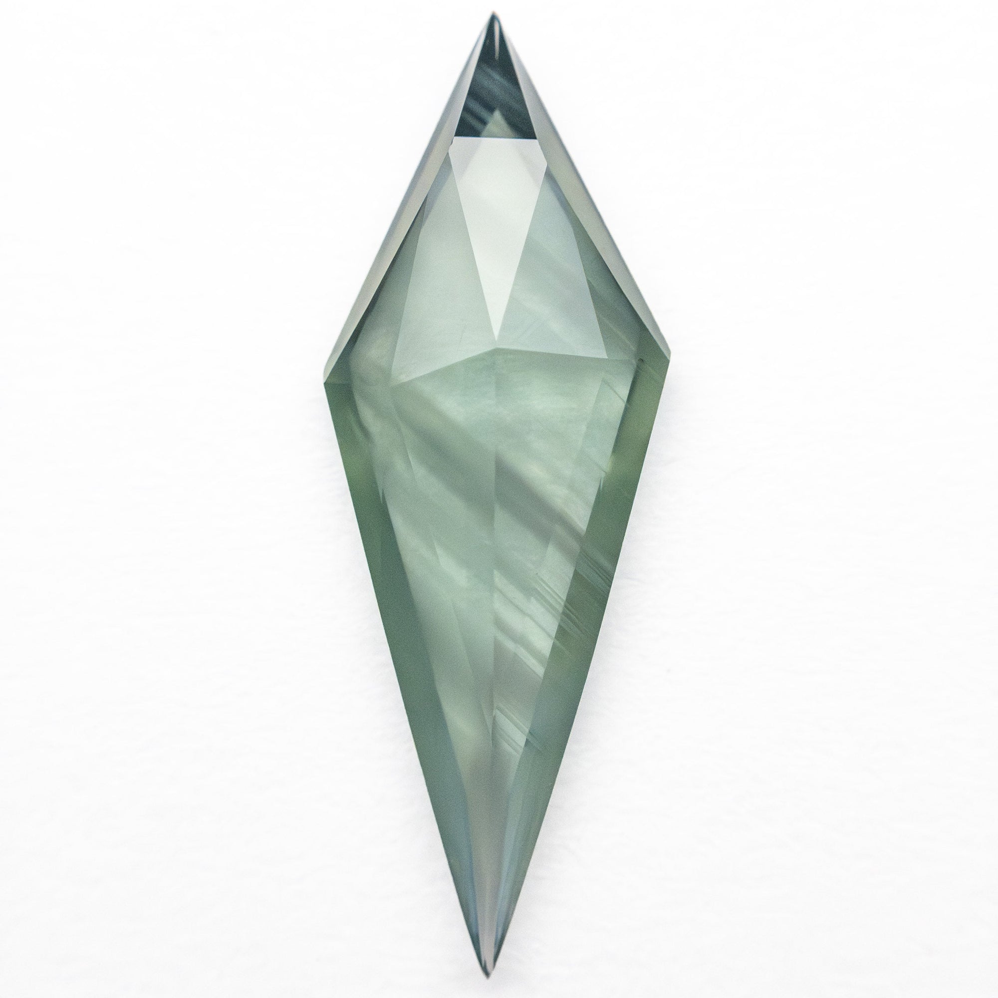 2.12ct 18.40x6.66x2.65mm Kite Rosecut Sapphire 26327-40